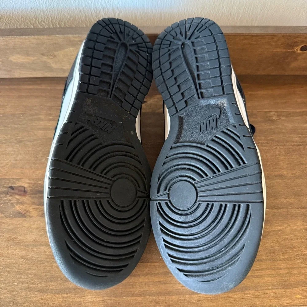 Nike Dunk Low Panda Sneakers Black White Women's 8 Men's 6.5 DD1503-101